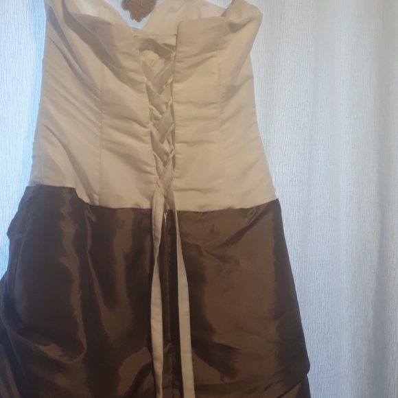 Wedding dress - Picture 5 of 6